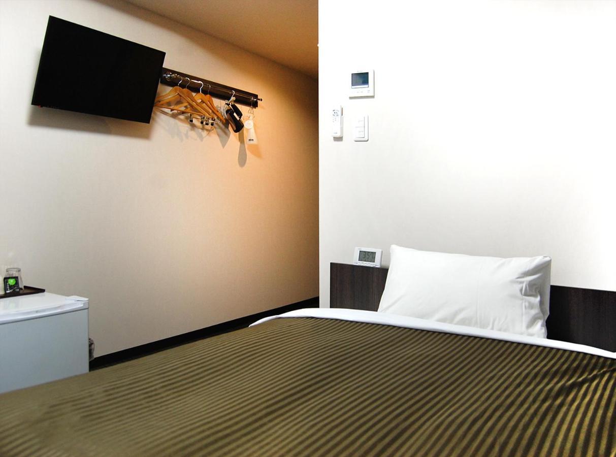 Hotel Trend Kyobashi Ekimae Osaka Buitenkant foto
