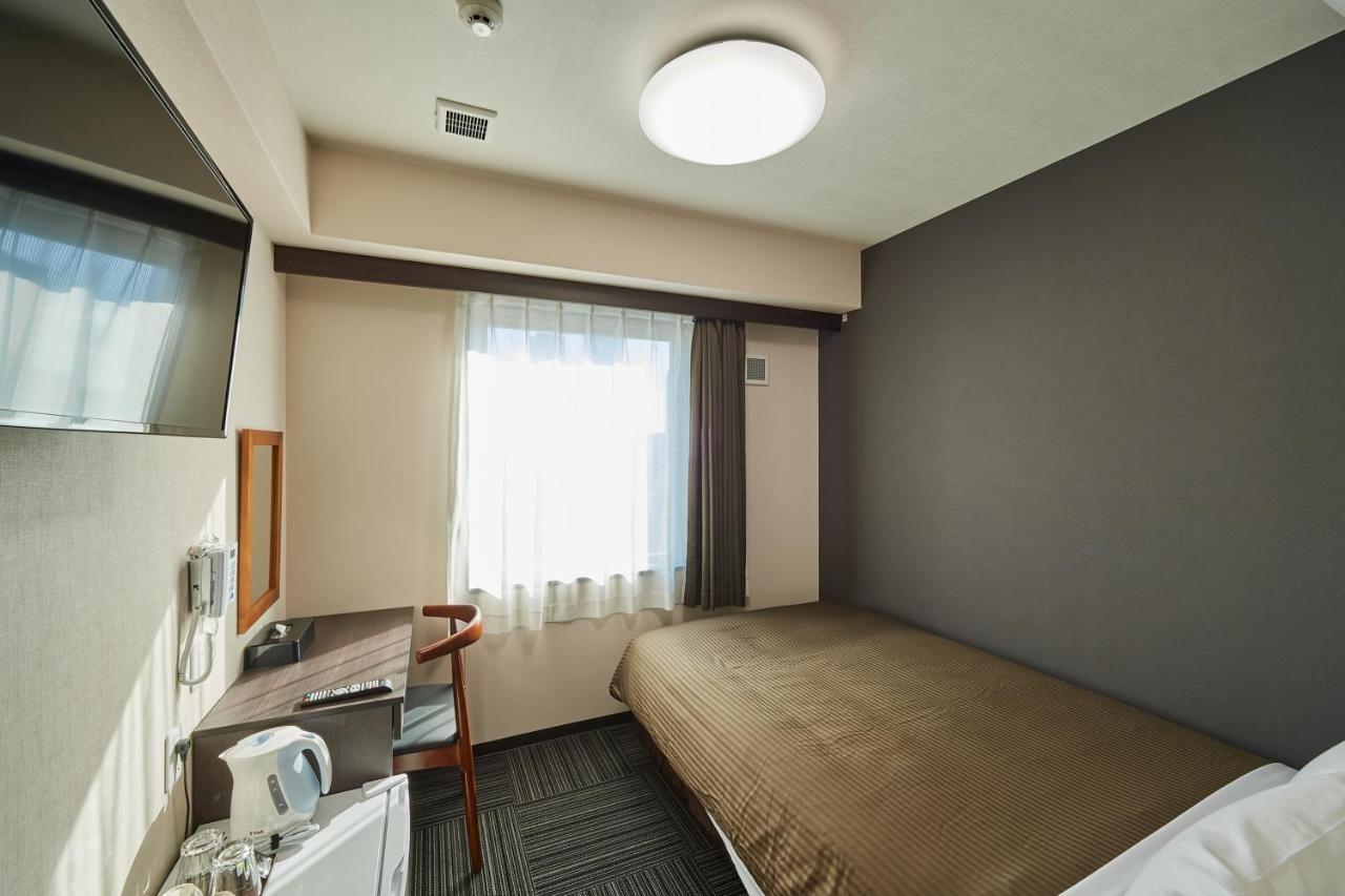 Hotel Trend Kyobashi Ekimae Osaka Buitenkant foto